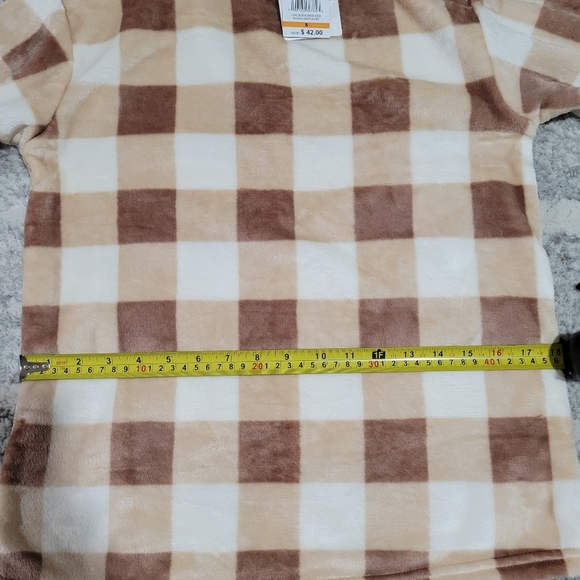 Plaid Button-Shoulder Sweater - Picture 8 of 10